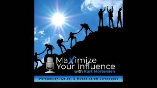 Episode 558 - The Power of Clickbait, Intrigue And Curiosity In Influence