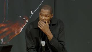 Kevin Durant press conference presentation with the Suns