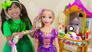 Emma Pretend Play w BIG Rapunzel Doll & Kids Make Up Hair Salon Toys