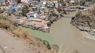 Devprayag is the place where the holy rivers Bhagirathi and Alaknanda meets and merge into one.