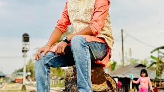 কৃষ্ণ আইলো রাধার কুঞ্জে, Krisno Ailo radar kunje fule pailo vromora...Singer Asiqur Rahman Asiq...