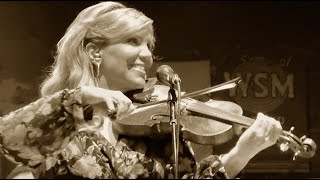 Alison Krauss - "The Lucky One" Live @ The Pacific Amp., Costa Mesa, CA 8.9.18