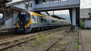 予讃線 川之江駅 特急(8600系) 発着