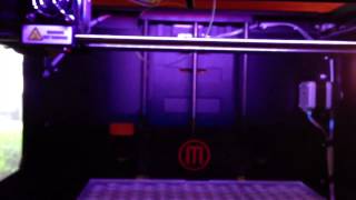 MakerBot 3D printer initial start up and set up