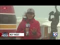 outer bands of hurricane milton arrive in key west