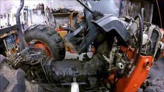 Splitting the Kubota part 2 (Output shaft seal replacement)