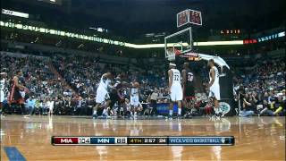 LeBron catches Timberwolves sleeping