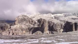 Dal Sass Pordoi al Rifugio Boè