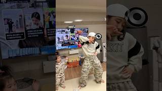 9살터울 춤추는자매/어랏 이거 쫌 신나구만😍#dance #댄스챌린지#지유지안