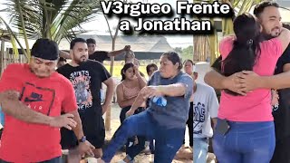 Manguero Frente a Jonathan Todos Los Grupos Le dijo A Chentona Q Es Una Gran Interesada|Que V3rgueo