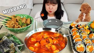 Cooking Mukbang :) Japchae Fried Seaweed Rolls, Tteokbokki, Fish Cake, and Carrot Kimbap~