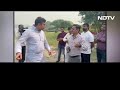 watch bjp mp abuses delhi official over yamuna clean up