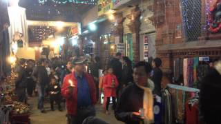 festeggiamenti in corso a Thamel (Kathmandu, Nepal)