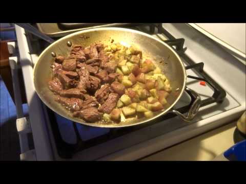 sirloin steak tips onion mushrooms and red potatoes sirloin steak tips onion mushrooms and red potatoes