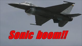 【ソニックブーム】これが音速突破の衝撃波だ!!! PACAF F-16 Demo Team 超絶 機動飛行 2回目 / 岩国基地フレンドシップデー 2019 MCAS IWAKUNI