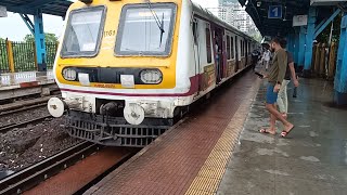 Vashi Bound Local Train Arrivel and Departure from cotton green Railways Station