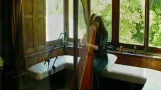 The Buckinghamshire Harpist from Warble Entertainment Agency