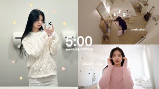 5 AM Uni Student Morning Routine: Simple Yet Productive Morning, Studying for Final Exams & Vlogmas