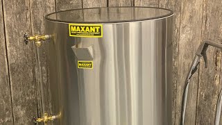 MAXANT | 42 gallon Bottling and Storage tank | Product Review | Beekeeping