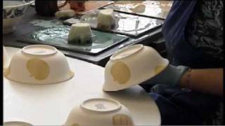 How Sponge Decorating is done at the Emma Bridgewater Factory in Stoke-On-Trent, England.