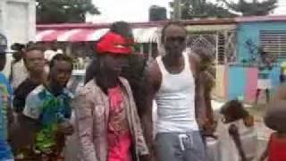 POPCAAN ,SHAWN STORM ,JEFFREY HYPE  INFRONT DI SCENES {RAVING} (VIDEO) AUG 2011