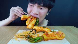 ASMR | 총각김치 먹방 chong-gaggimchi MUKBANG | No Talking | Real Eating sound