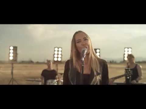 Αμαρυλλίς| Δείτε το ολοκαίνουριο video clip της για το τραγούδι “Άστο τέλειωσε”