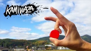 キャップ投げ神業 | KAMIWAZA (Bottle Cap Flick Trick Shots)