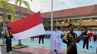 DETIK DETIK PENGIBARAN BENDERA PUSAKA MERAH PUTIH SMK NEGERI 1 KRANGKENG, MPLS 2022/2023