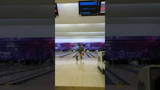 [Bowling] 曲球 慢動作釋球 / Two-Hand