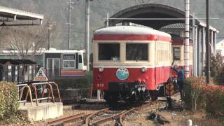 片上鉄道保存会 (6) キハ312号 引上げ (6-Feb-2011)