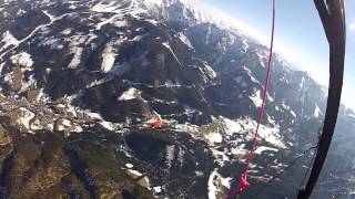 Paragleiten in Frühlingsthermik