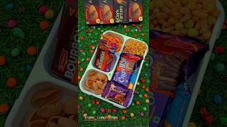 Cute lunch box 🎁#tiffin #chocolate #snacks #yummy #lunch #tasty #tastyfood #yt #ytshorts #quicksnack