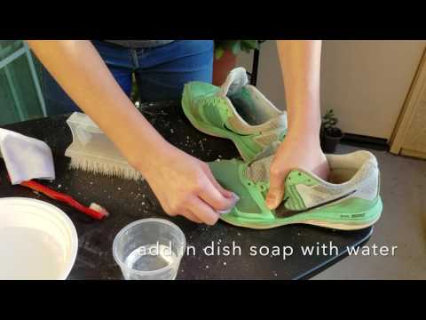 Simple Way to Clean Colorful Shoes Simple Way to Clean Colorful Shoes