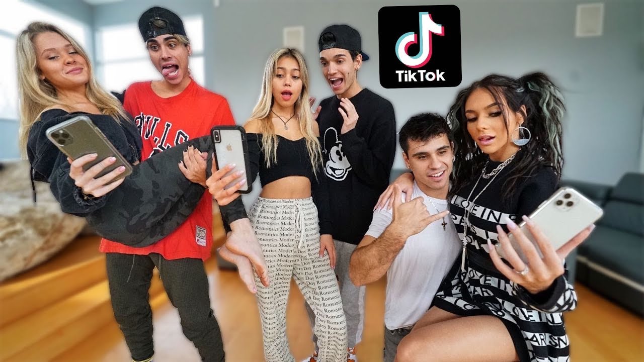 Most Viral Couple S Tiktok Wins Prize Youtube