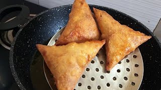 Veg Samosa |ವೆಜ್ ಸಮೋಸ Crispy |Mini Samosa#PriyasMadhyamaKutumbhadaRecipes