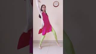 Maan Meri jaan | King | Dance choreography by @ForeverDancing #shorts #dance #trend #yrshorts