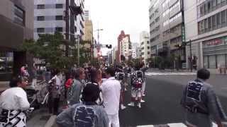 平成26年 三田 春日神社 例大祭【 芝五 】神輿渡御です。