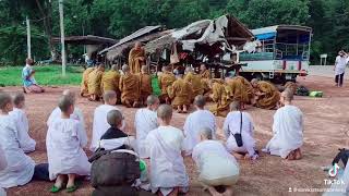 พระและแม่ชีวัดป่าโสมพนัสมาเดินธุดงค์เริ่มจากวัดถ้ำสุมณฑาภาวนา24ตค2564