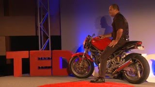 What motorcycle racing taught me about architecture | Andrew Lane | TEDxJCUCairns