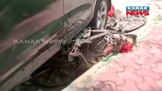 Jaguar Hits 3 Rickshaw Pullers In Ghaziabad