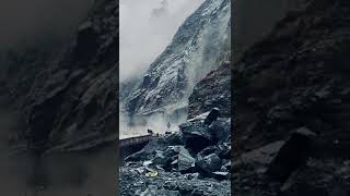 Shooting stone at panthyal jammu Srinagar highway|| sliding and shooting stone on NH-44