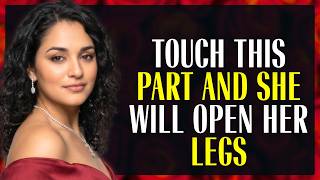 7 Touches That Will Make a Mature Woman Fall Deeply in Love with You | Love Psychology