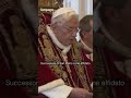 l annuncio delle dimissioni di papa ratzinger e l ultimo abbraccio ai cardinali shorts