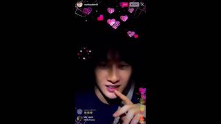 200525 Eunhyuk’s IG Live + Yesung Comment + Imitating Yesung + Leeteuk’s pop up bubble messages