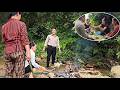 Mui took Nhat and her mother on a picnic to relax by a cool, small stream.