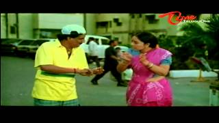 Soundarya Questions Funny Puzzle - Telugu Comedy Scene - NavvulaTV