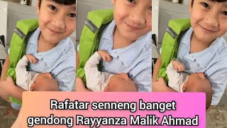 RAFATAR SENENG BANGET GENDONG RAYYANZA MALIK AHMAD ADEK BARUNYA