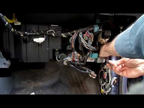 Toyota Sienna Computer Removal Toyota Sienna Computer Removal