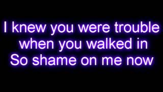 Taylor Swift - I Knew You Were Trouble LYRICS [HQ]